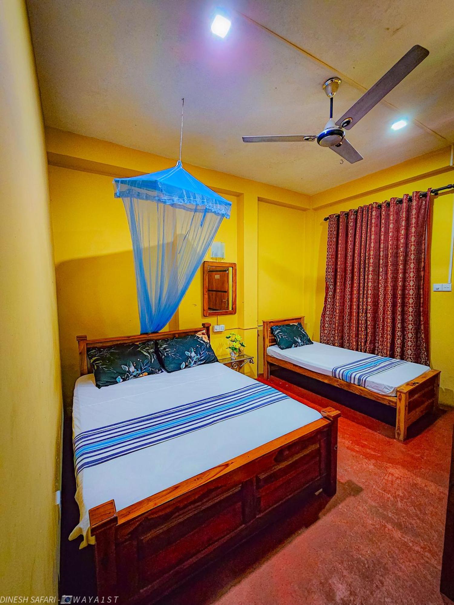 Dinesh Safari Homestay Удавалаве Екстериор снимка