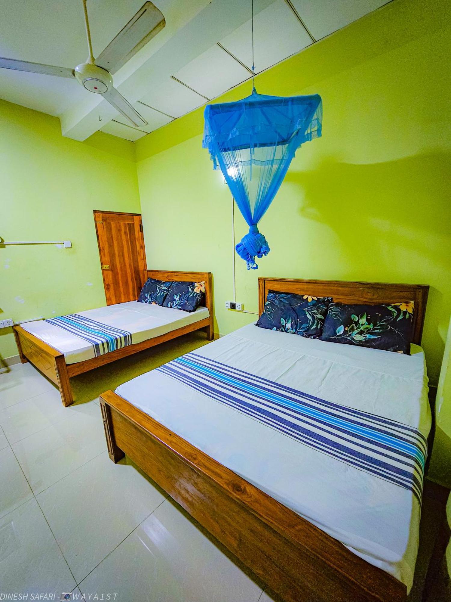 Dinesh Safari Homestay Удавалаве Екстериор снимка