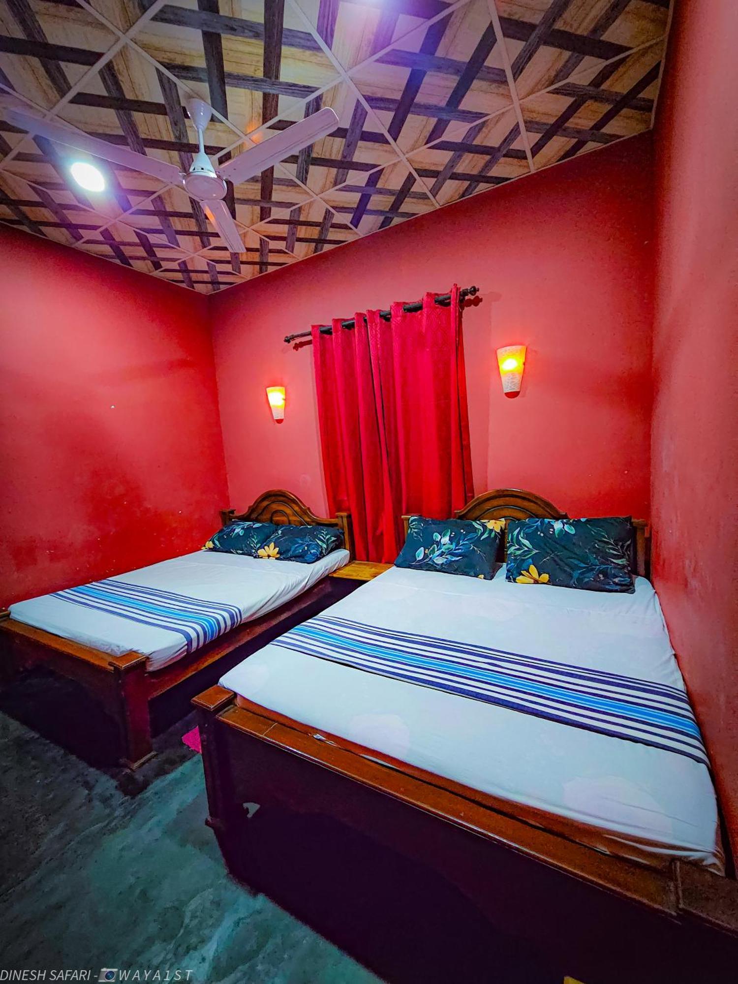 Dinesh Safari Homestay Удавалаве Екстериор снимка