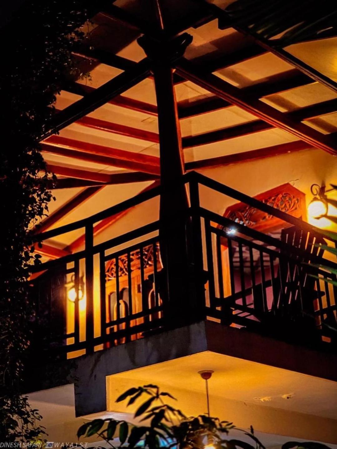 Dinesh Safari Homestay Удавалаве Екстериор снимка