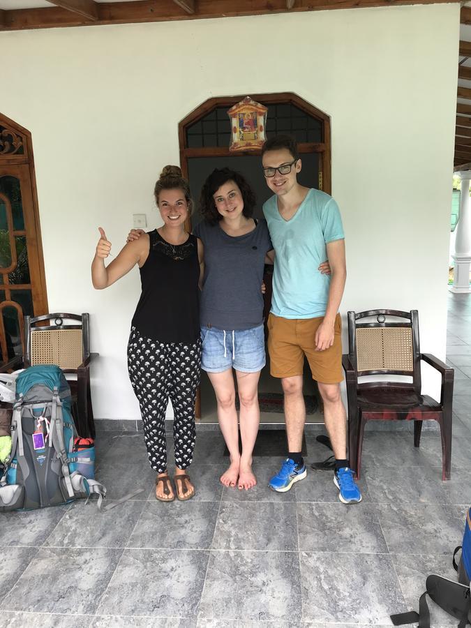 Dinesh Safari Homestay Удавалаве Екстериор снимка